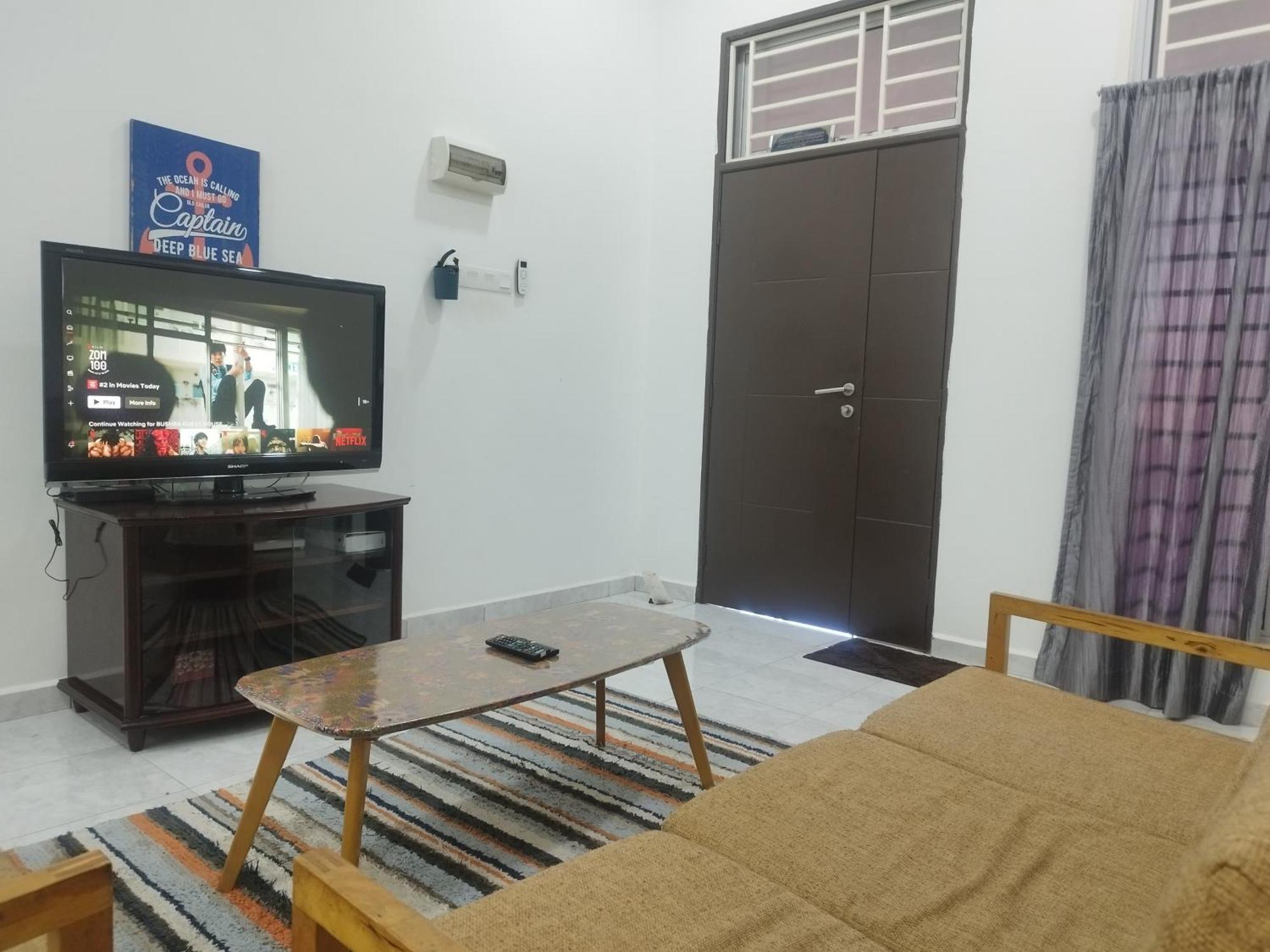 Homestay Batu Pahat, Bushra Eksteriør bilde