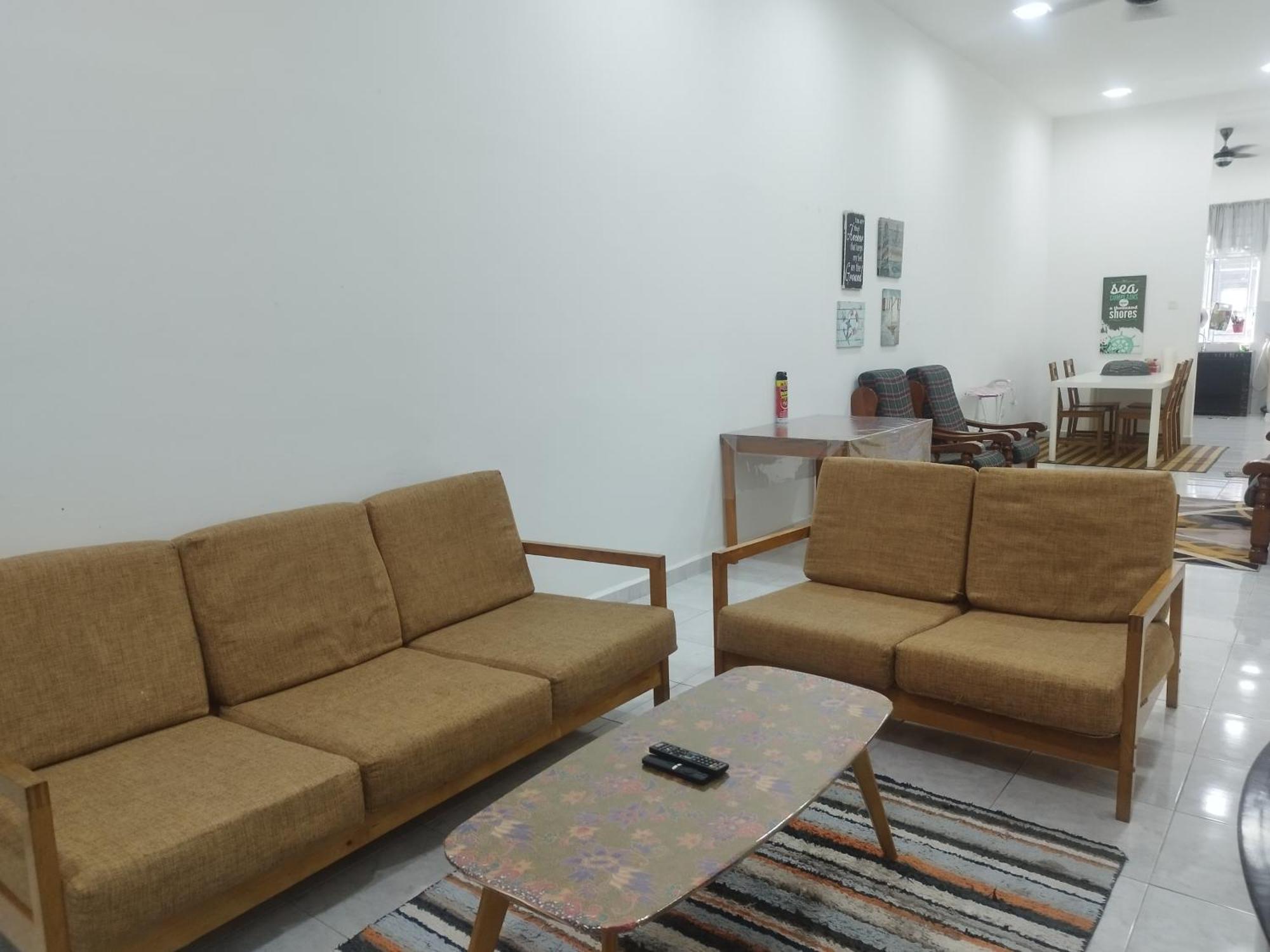 Homestay Batu Pahat, Bushra Eksteriør bilde