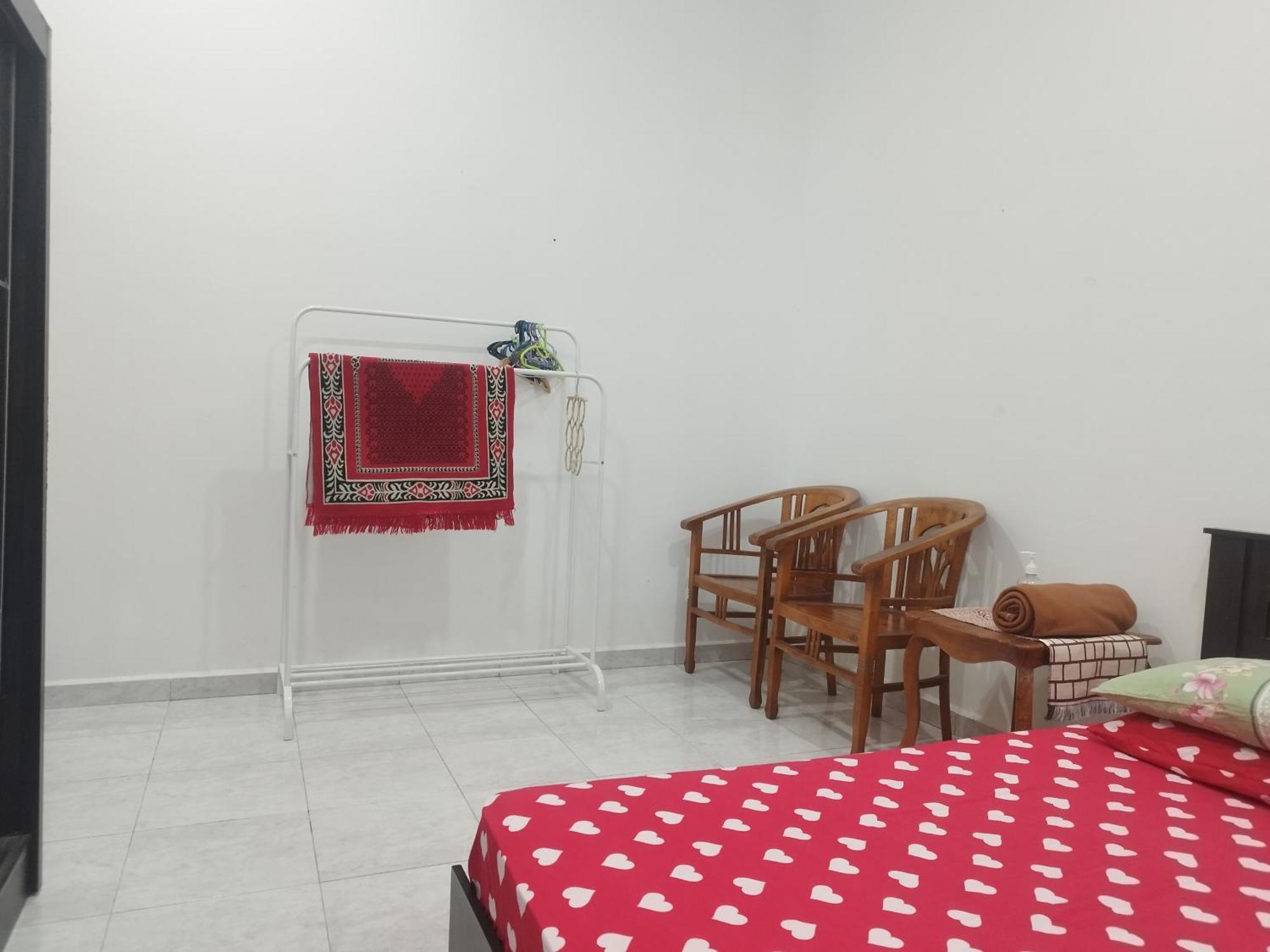 Homestay Batu Pahat, Bushra Eksteriør bilde